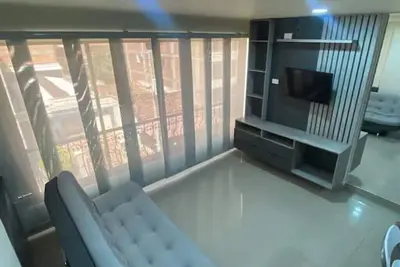 Image de [2br] Wifi Uhs + Gourmet Kitchen+ Workspace + HotShower (Best Location)