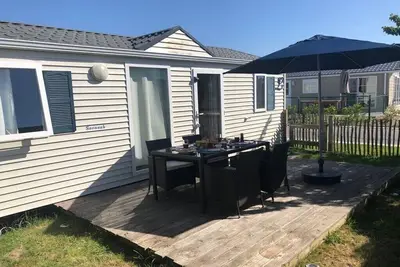 Image de Chalet א Bredene avec parking