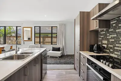 Image de Spacious modern well appointed 3 bed 2 bath house