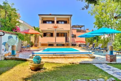 Image de New! Villa in Istria Premantura