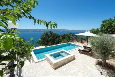 Image de New! Lovely Villa With Heated Pool and Sea View