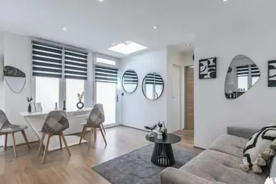 Image de Mba Levallois Splendide Appart proche Paris