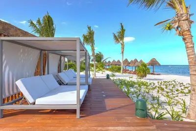 Image de Exclusive Escape with Pool, Bbq, and Private Beach