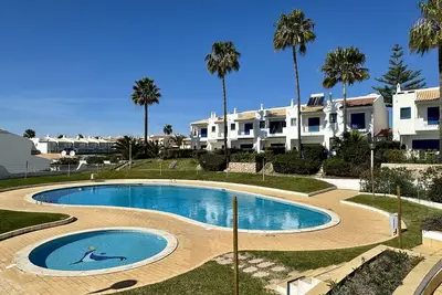 Image de Jardim da Oura Ii by Check-in Portugal