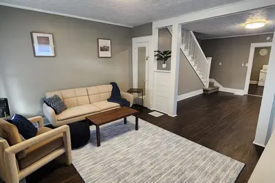 Image de Charming 2-bedroom apartment with WiFi, Ac in Kokomo