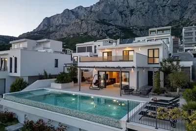 Ferienhaus Komplex - Villa Amelie