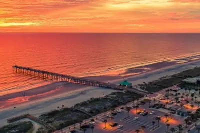 Image de Jacksonville Beach for 6 Bike Fenced Private