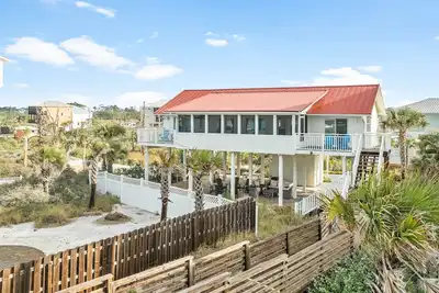 Image de Beachfront North Cape Home! Pet Friendly, Expansive Views