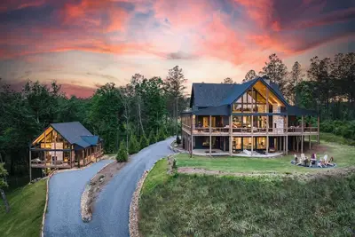 Image de The Retreat at Oakwood – A High-End Stay for Large Groups & Gatherings