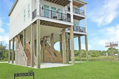 Image de Seaside Villa - Gulf Breeze with an Ocean View!