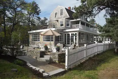 Maine Beach House, 50 steps\nto the number one  beach in Maine.