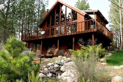 Image de Westside 4-bdrm cabin between Hamilton & Victor with WiFi, Ac. Enjoy your stay