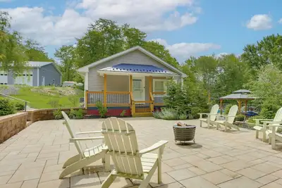 Image de Hudson Valley Retreat w/ Pool Near Greenwood Lake
