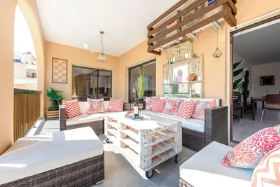 Image de Sun city apartment by Sky Universe