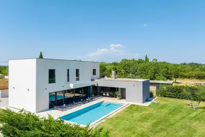 Image de Villa Marichi – Countryside Retreat w/Pool & Sauna