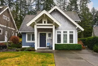 Image de Qualicum Coastal Cottage