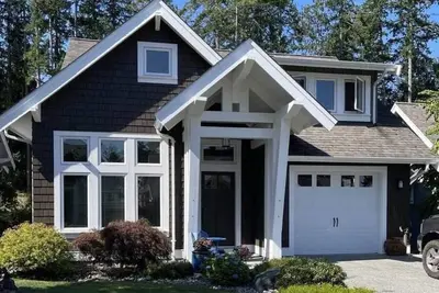 Image de Qualicum Landing Paradise - 3bd\/2 bath