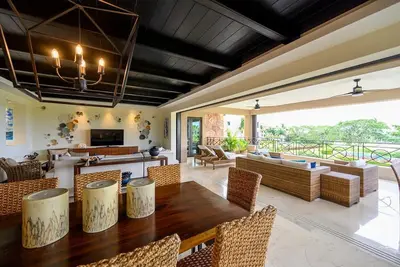 Image de Save More+Free Airport Transfer July-Oct! Luxury Condo Golf Cart+Cook+Housekeeper