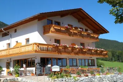 Image de avec vue sur la montagne Résidence de vacances confortable