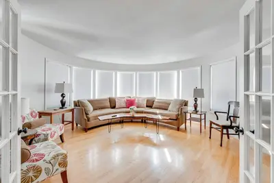 Image de Incredibly Spacious 4br Getaway