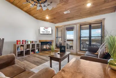 Image de 3 Bedroom Plus a Loft, Close to Silver Dollar City, Resort Perks, Ticket Deals!