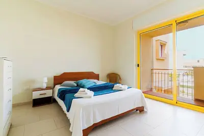 Image de Casa Fedra à Otranto : Vue Mer, Wi-Fi et Climatisation