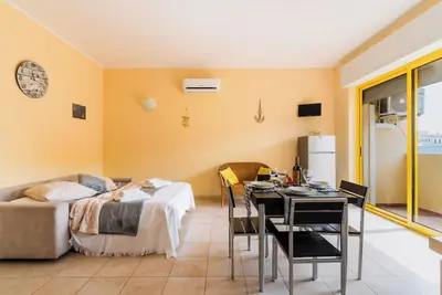 Image de Maison de vacances 'Casa Medea A Otranto' avec balcon, Wi-Fi et climatisation