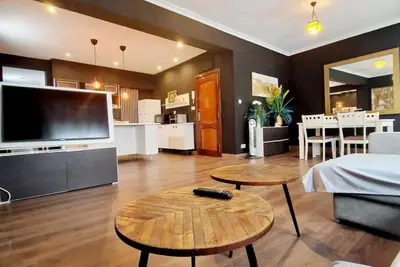 Image de Appartement 'Centrico Y Acogedor' avec vue sur les montagnes, Wi-Fi et climatisation
