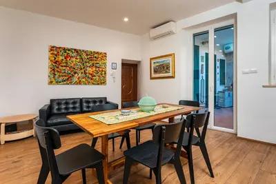 Image de Appartement \"Berto Home\" avec terrasse privée, Wi-Fi et climatisation