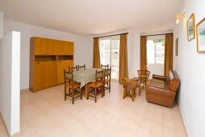 Image de Clpl-2bd2t // Book  Budget Apartment | -14% off Car Rental
