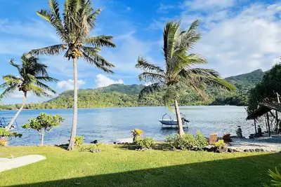 Image de Blue Coral House, Luxury waterfront, Huahine