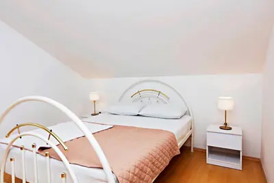 Image de Appartement de deux chambres avec le balcon Jadrija, Sibenik (A-23947-a)