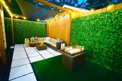 Image de Luxury Urban Oasis Minutes to Downtown