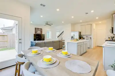 Image de Family-Friendly Home w/ Yard in Hockley!