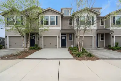 Image de Updated Dog-Friendly Townhome | Downtown Pensacola | My Beach Getaways