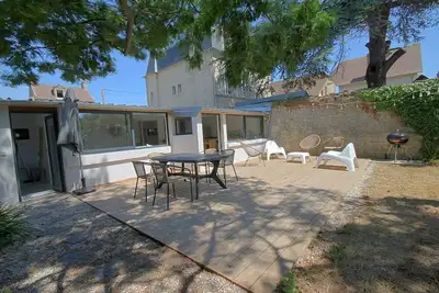 Image de Maison avec jardin Ă 200m de la plage et des commerces de Saint Aubin Sur Mer
