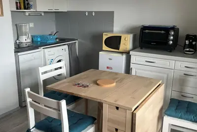 Image de Agréable appartement de type 2 avec coin cabine et vue latérale Océan