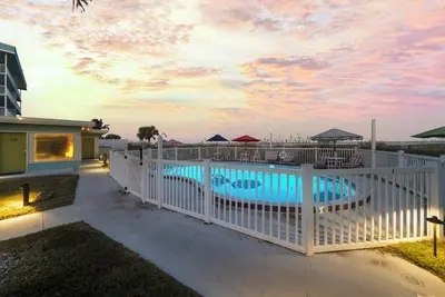 Image de New Listing! 2br Unit at Oceanfront Complex w/Heated Pool and Hot Tub in Cocoa Beach