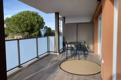 Image de Appartement T2 avec terrasse et parking, vue sur l'étang de Thau