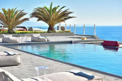 Image de Lavish Mykonos Resort With Infinity Pools