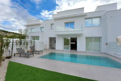 Image de Dps4 Sun & Moon Luxury 4-bedroom Villa with Private Pool, in Vibrant Ayia Napa