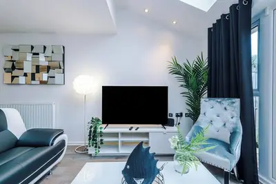 Image de 3bedroom house sleeps 7, close to Manchester city centre -pets ok