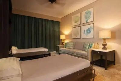 Image de Deluxe Two Bedroom Suite - The Royal Sands Resort & Spa