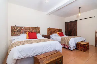 Image de Casa Santa Margarita - 15 minutes from downtown Antigua Guatemala!