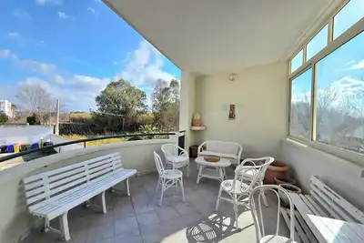 Image de Charming 2-bedroom apartment in welcoming Baia Verde with Ac