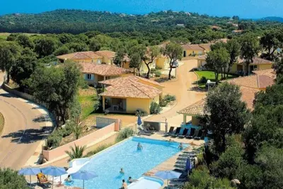 Image de Villa 4 à 6 couchages proximité plage de Pinarello à Ste Lucie de Porto Vecchio