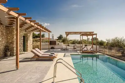 Image de Athina Villa - Trois Chambres Villa, Couchages 6