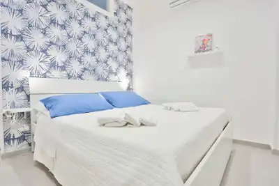 Image de Sandra's Apartment new cozy comfortable in the center of Salerno
