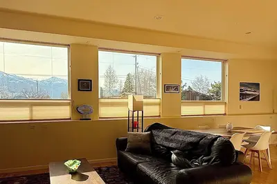 Image de Spacious dog-friendly apartment with a mountain view in Joseph