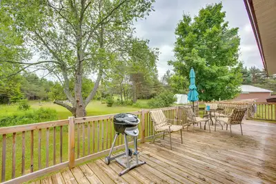 Image de Fire Pit + Yard: Peaceful Northcountry Getaway!